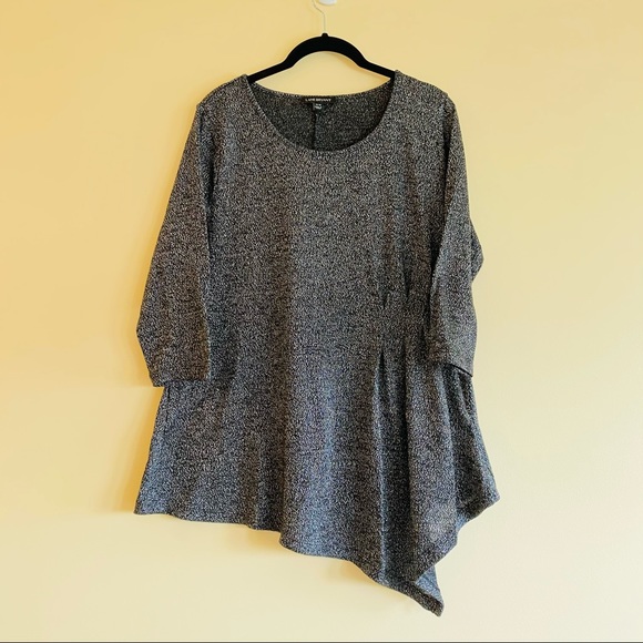 Lane Bryant Asymmetrical Metallic Top - 18/20 - Picture 2 of 6